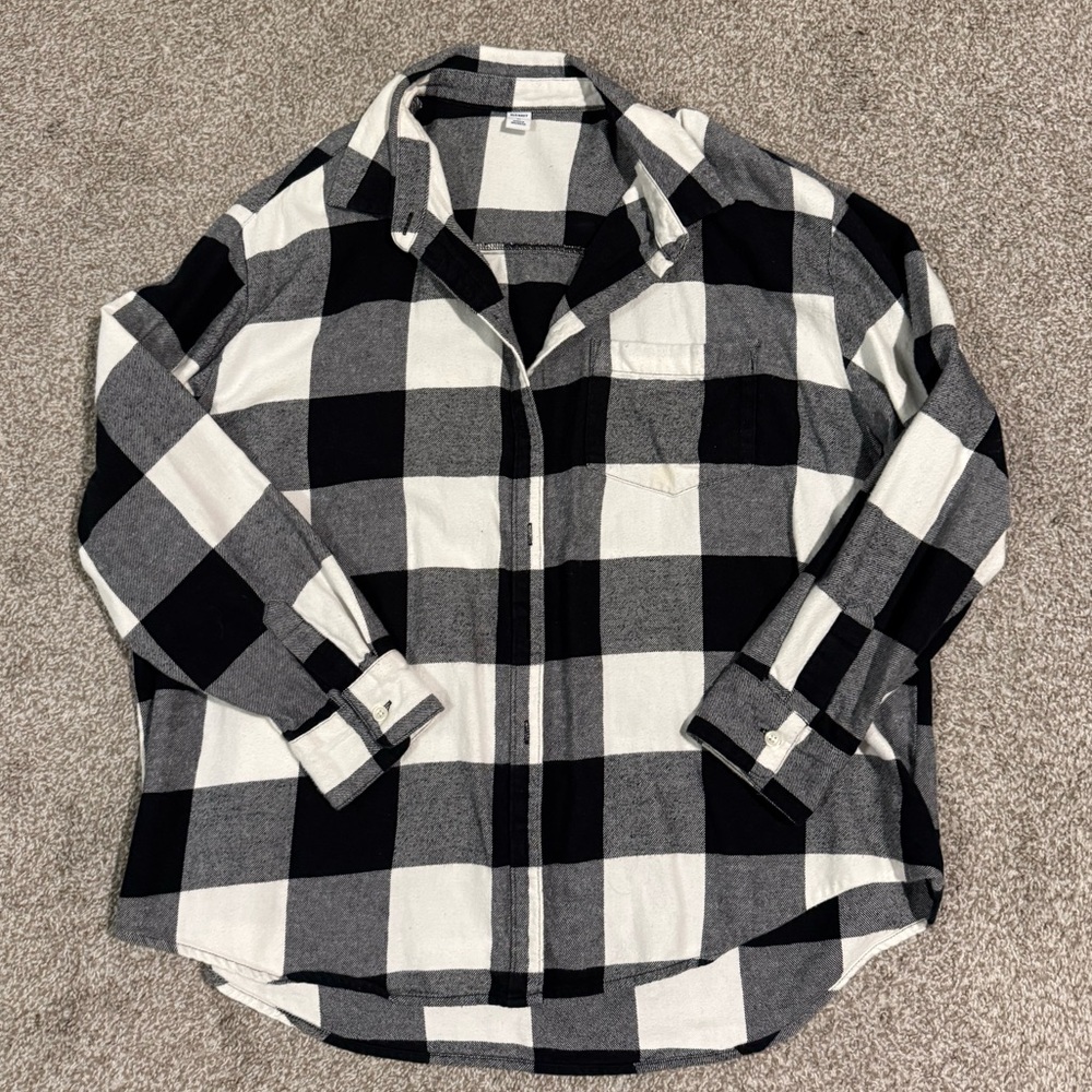 Black and white flannel shirt